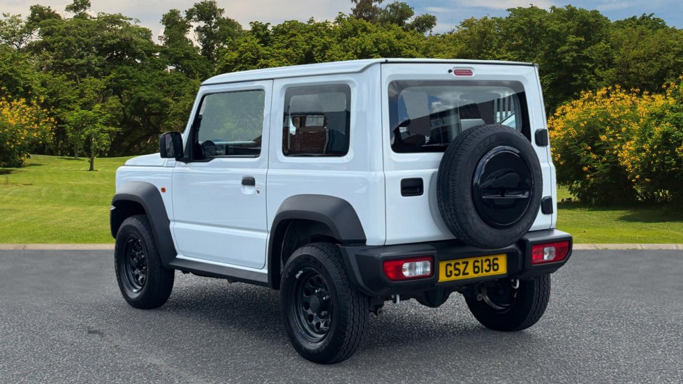 Suzuki Jimny Petrol 1.5 ALLGRIP Commercial 4WD Estate - Image 2