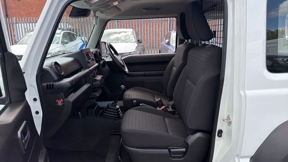 Suzuki Jimny Petrol 1.5 ALLGRIP Commercial 4WD Estate - Image 13