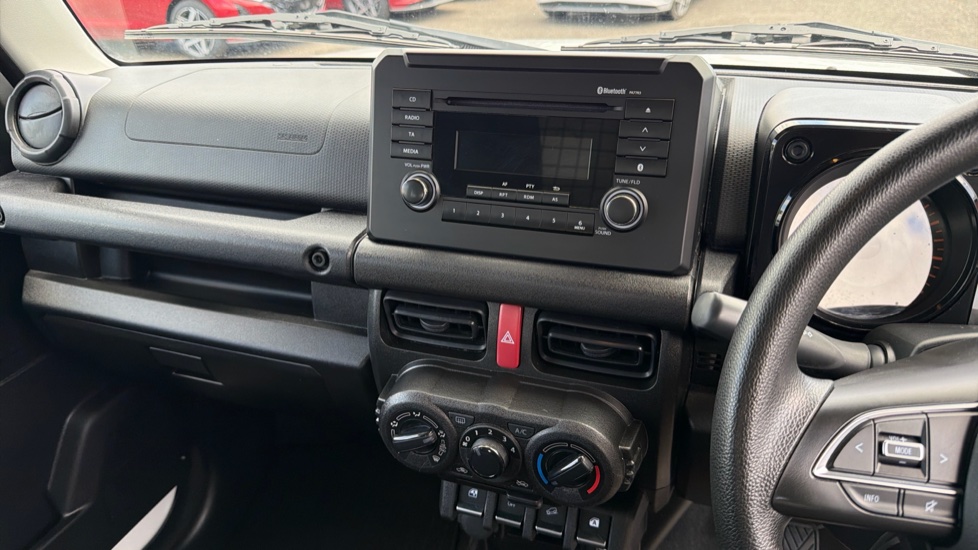 Suzuki Jimny Petrol 1.5 ALLGRIP Commercial 4WD Estate - Image 15