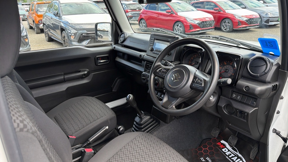 Suzuki Jimny Petrol 1.5 ALLGRIP Commercial 4WD Estate - Image 16