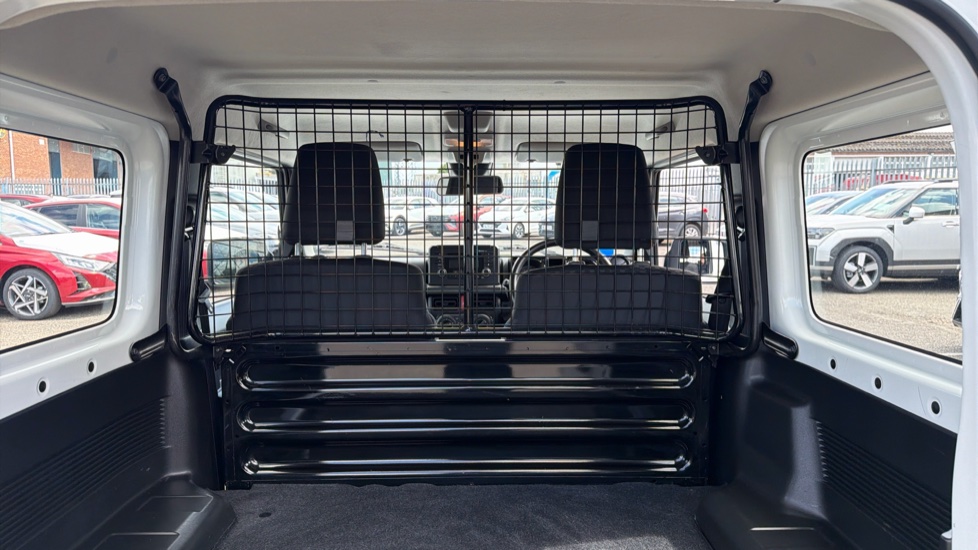 Suzuki Jimny Petrol 1.5 ALLGRIP Commercial 4WD Estate - Image 18