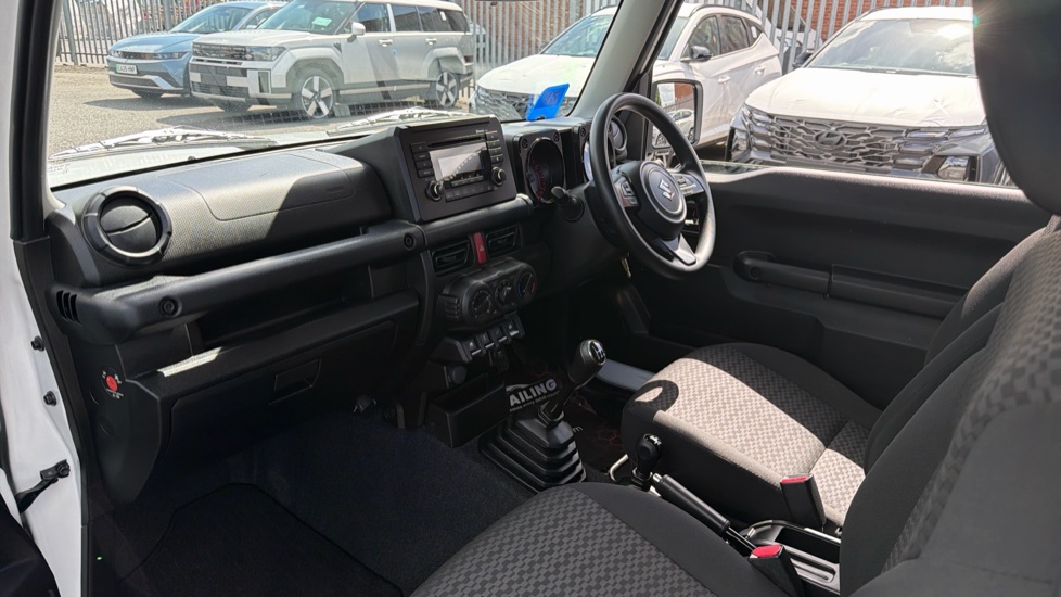Suzuki Jimny Petrol 1.5 ALLGRIP Commercial 4WD Estate - Image 41