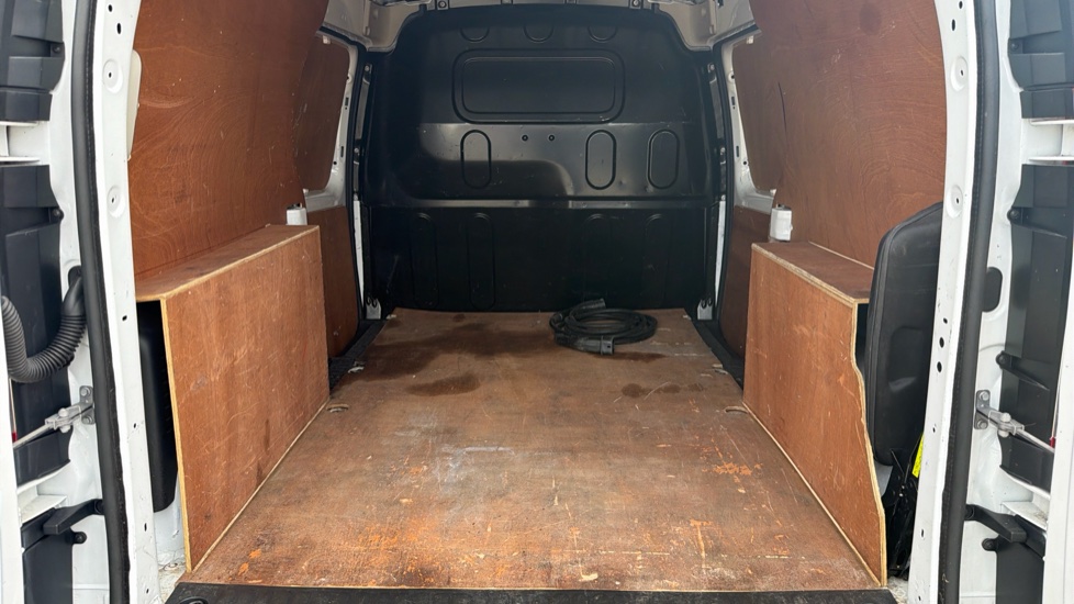 Renault Kangoo Maxi Ze Electric LL21 44kW 33kWh Business i-Van Auto - Image 12