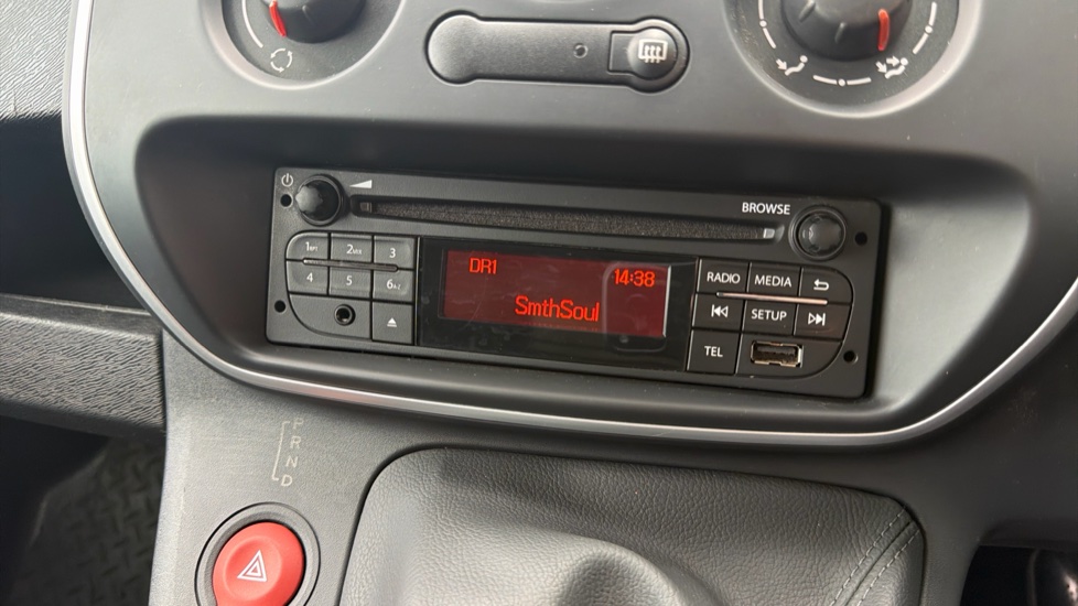 Renault Kangoo Maxi Ze Electric LL21 44kW 33kWh Business i-Van Auto - Image 27
