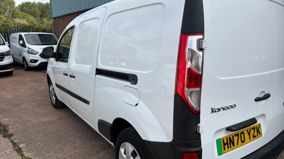 Renault Kangoo Maxi Ze Electric LL21 44kW 33kWh Business i-Van Auto - Image 43