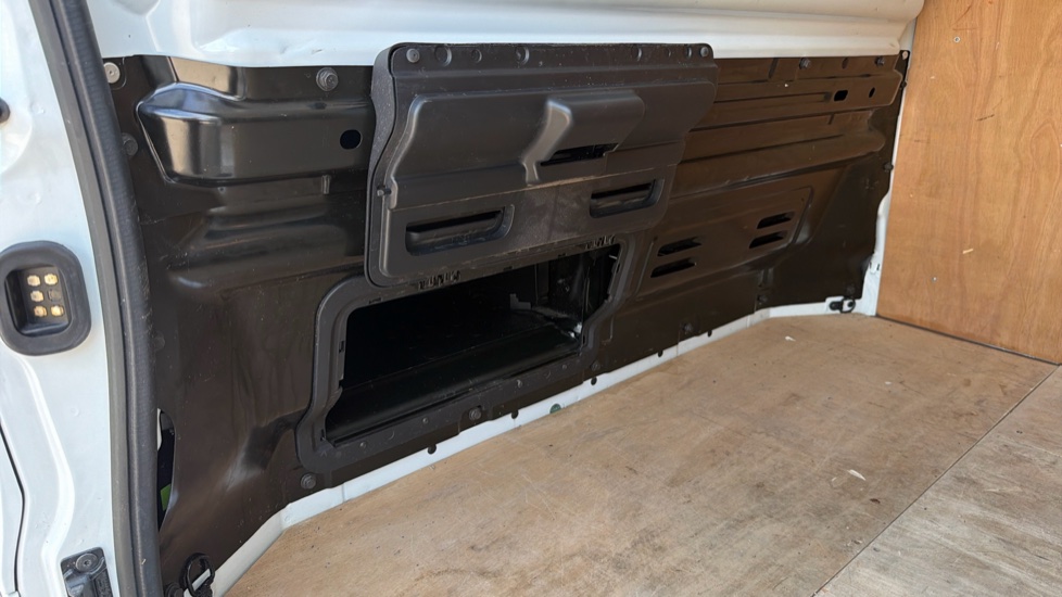 Renault Trafic Lwb Diesel LL30 Blue dCi 130 Advance [Safety] Van - Image 41