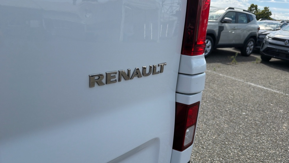 Renault Trafic Lwb Diesel LL30 Blue dCi 130 Advance [Safety] Van - Image 42