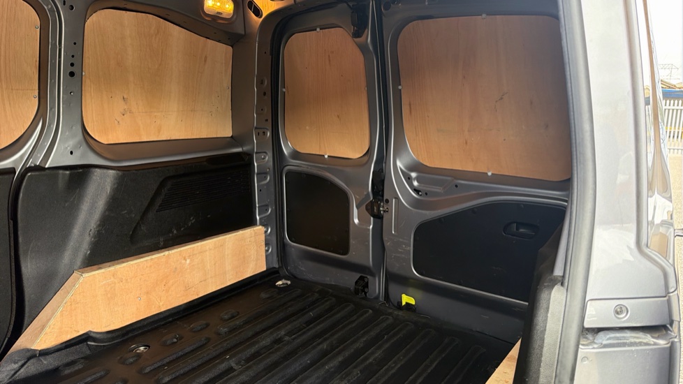 Peugeot Partner Standard Diesel 1000 1.5 BlueHDi 100 Asphalt Premium Van - Image 14