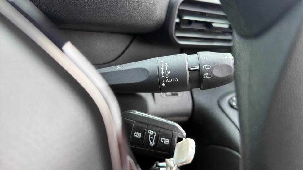 Peugeot Partner Standard Diesel 1000 1.5 BlueHDi 100 Asphalt Premium Van - Image 33