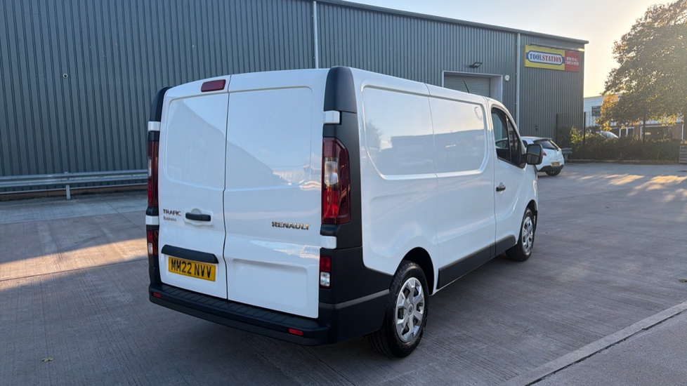 Renault Trafic Swb Diesel SL28 Blue dCi 130 Business Van - Image 23