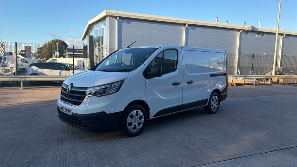 Renault Trafic Swb Diesel SL28 Blue dCi 130 Business Van - Image 26