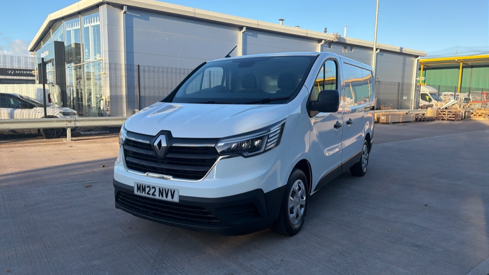 Renault Trafic Swb Diesel SL28 Blue dCi 130 Business Van - Image 27