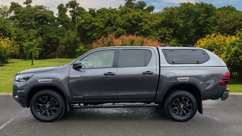 Toyota Hilux Diesel Invincible X D/Cab Pick Up 2.8 D-4D Auto - Image 4