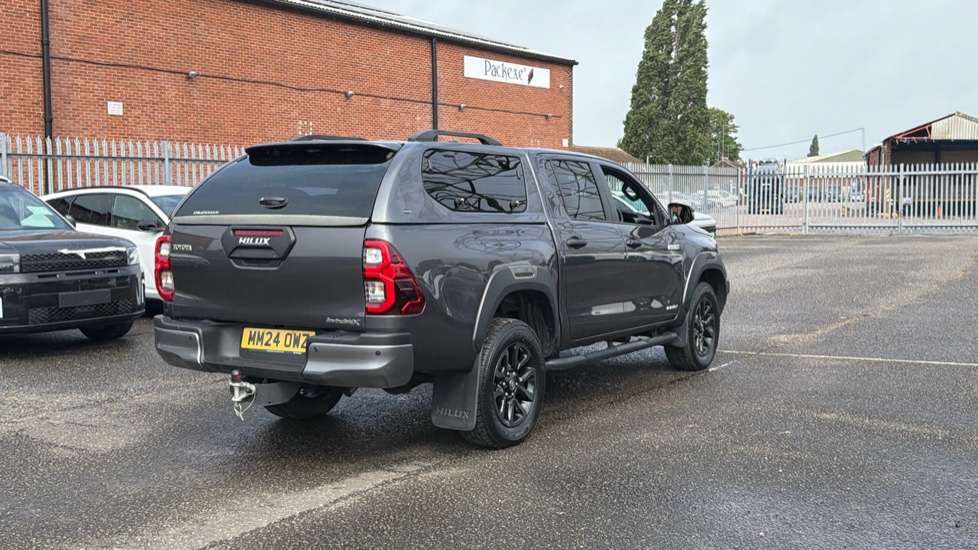 Toyota Hilux Diesel Invincible X D/Cab Pick Up 2.8 D-4D Auto - Image 10