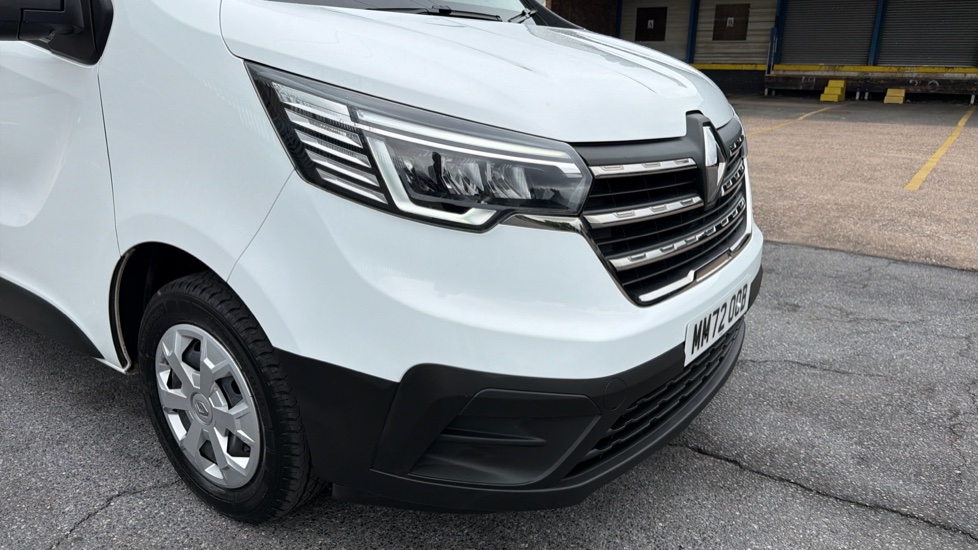 Renault Trafic Lwb Diesel LL30 Blue dCi 130 Business+ Van - Image 36