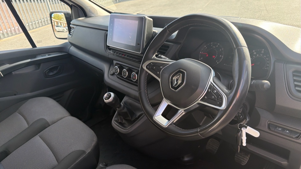 Renault Trafic Swb Diesel SL28 Blue dCi 130 Business+ Van - Image 16