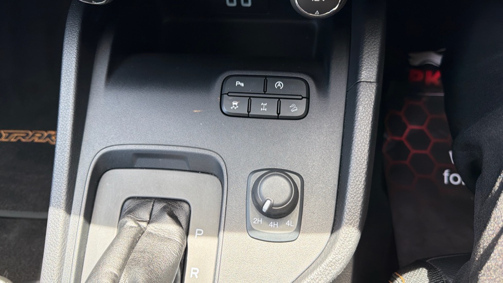Ford Ranger Diesel Pick Up Double Cab Wildtrak 2.0 EcoBlue 213 Auto - Image 40