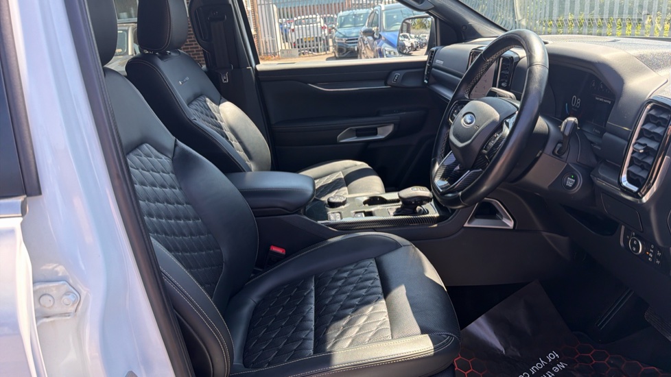 Ford Ranger Diesel Pick Up D/Cab Platinum 3.0 EcoBlue V6 240 Auto - Image 6