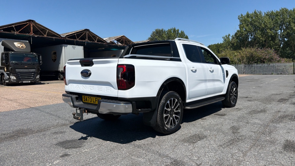 Ford Ranger Diesel Pick Up D/Cab Platinum 3.0 EcoBlue V6 240 Auto - Image 10