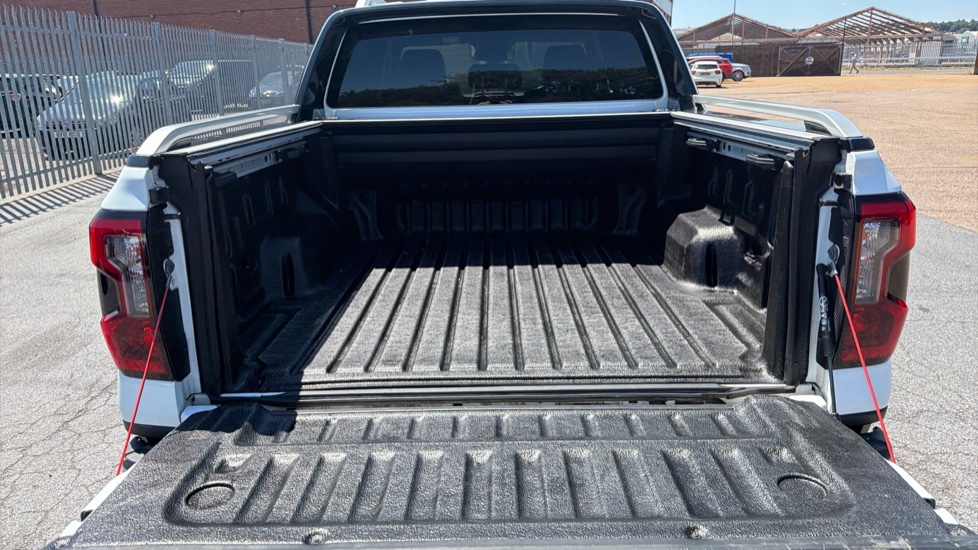 Ford Ranger Diesel Pick Up D/Cab Platinum 3.0 EcoBlue V6 240 Auto - Image 12