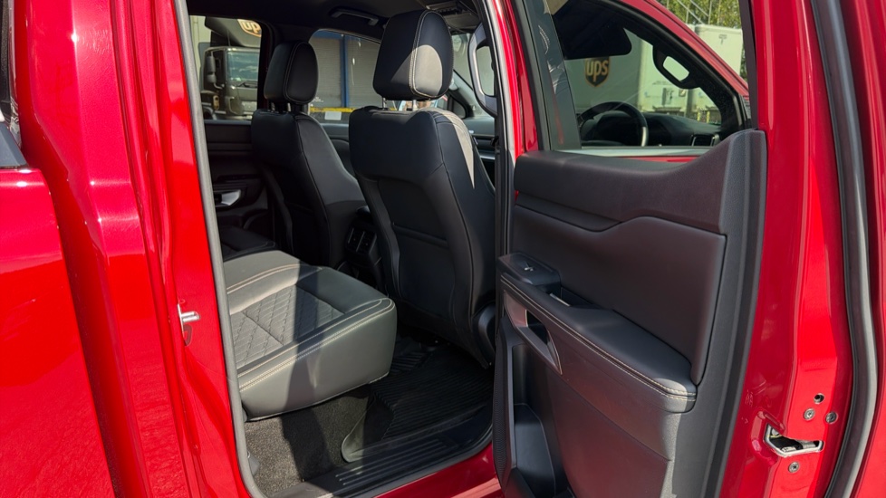 Ford Ranger Diesel Pick Up D/Cab Platinum 3.0 EcoBlue V6 240 Auto - Image 5