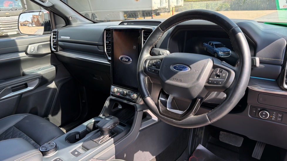 Ford Ranger Diesel Pick Up D/Cab Platinum 3.0 EcoBlue V6 240 Auto - Image 16