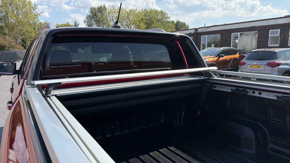 Ford Ranger Diesel Pick Up D/Cab Platinum 3.0 EcoBlue V6 240 Auto - Image 18