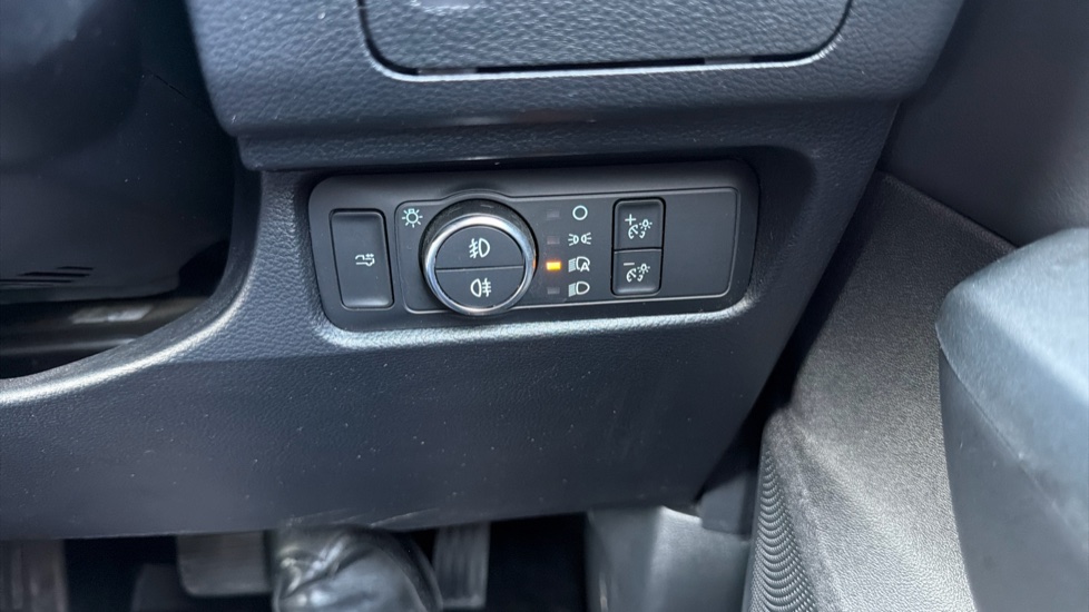Ford Ranger Diesel Pick Up D/Cab Platinum 3.0 EcoBlue V6 240 Auto - Image 34