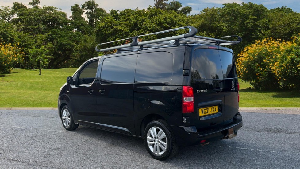 Peugeot Expert Standard Diesel 1400 2.0 BlueHDi 120 Asphalt Van - Image 2