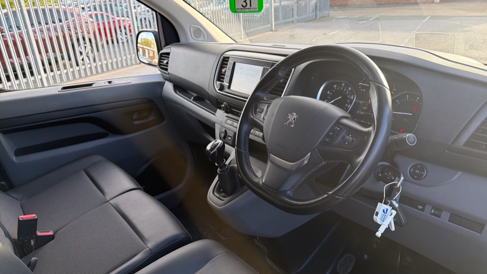 Peugeot Expert Standard Diesel 1400 2.0 BlueHDi 120 Asphalt Van - Image 16