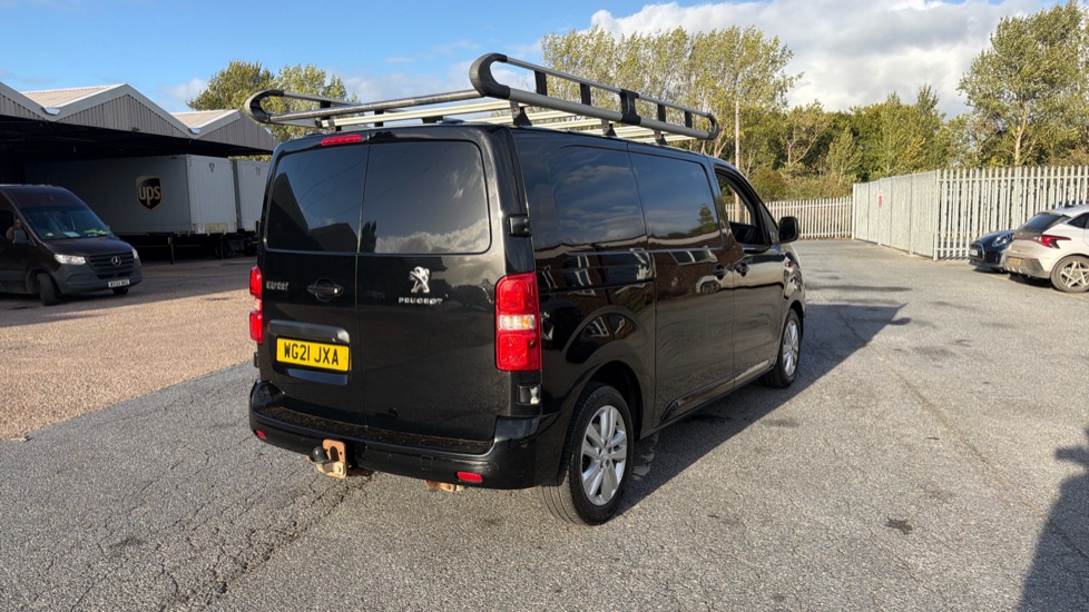 Peugeot Expert Standard Diesel 1400 2.0 BlueHDi 120 Asphalt Van - Image 39