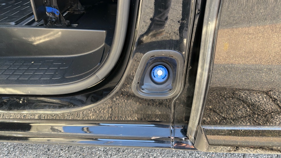 Peugeot Expert Standard Diesel 1400 2.0 BlueHDi 120 Asphalt Van - Image 41