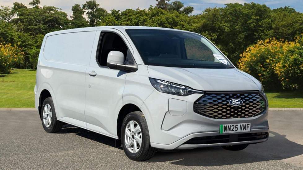 Ford Transit Custom E-320 L1 Rwd 100kW 65kWh H1 Van Limited Auto - Image 1