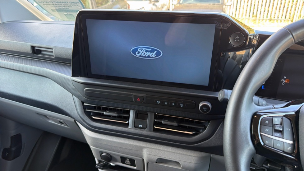 Ford Transit Custom E-320 L1 Rwd 100kW 65kWh H1 Van Limited Auto - Image 15