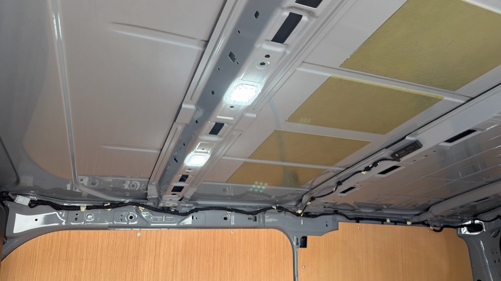 Ford Transit Custom E-320 L1 Rwd 100kW 65kWh H1 Van Limited Auto - Image 41