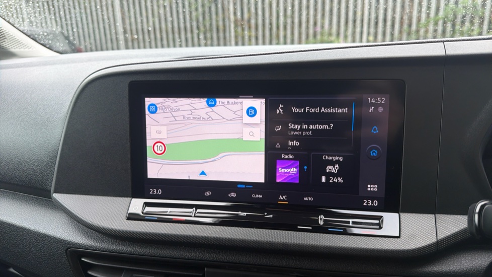 Ford Transit Connect 250 L2 Petrol 1.5 EcoBoost PHEV 150 Trend Van Auto - Image 15