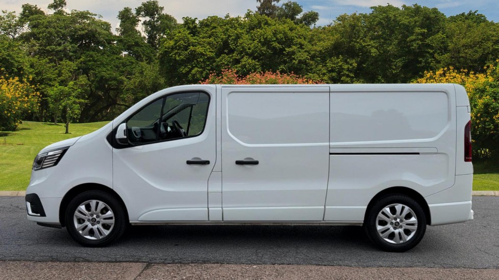 Renault Trafic Lwb Diesel LL30 Blue dCi 150 Extra [Safety] Van - Image 4