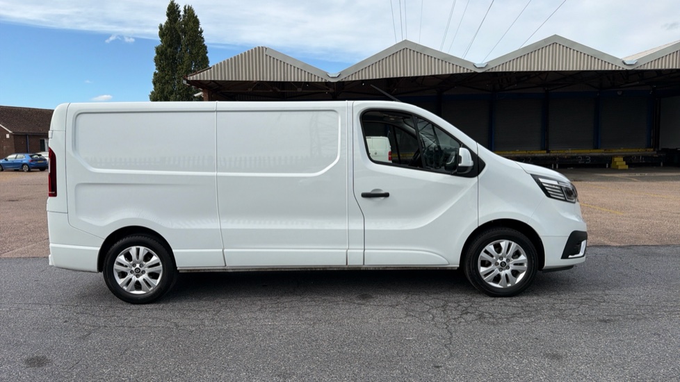 Renault Trafic Lwb Diesel LL30 Blue dCi 150 Extra [Safety] Van - Image 9