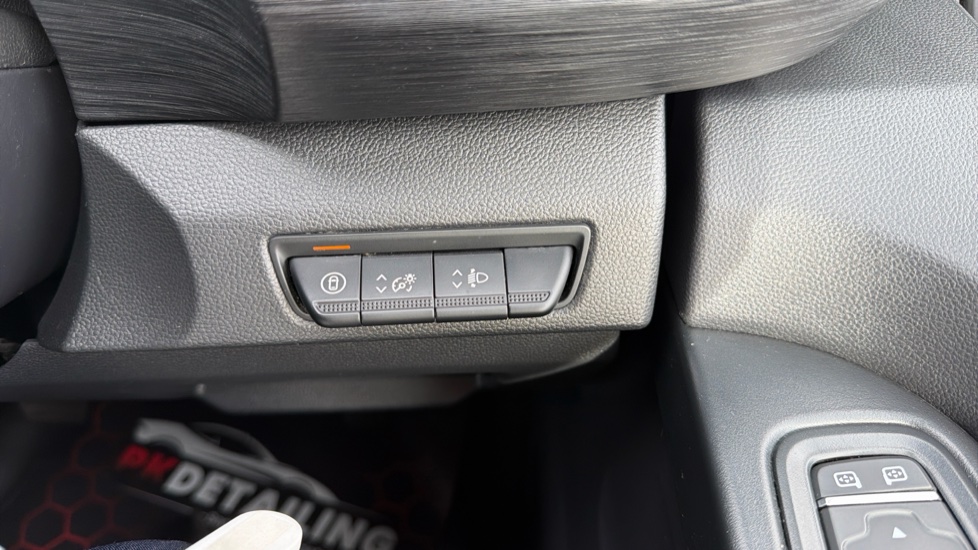Renault Trafic Lwb Diesel LL30 Blue dCi 150 Extra [Safety] Van - Image 28