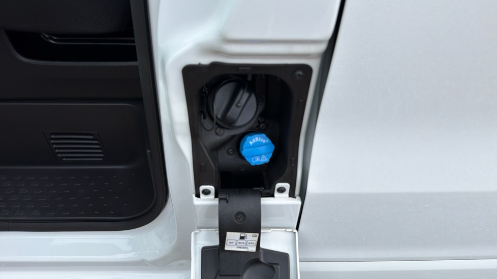 Renault Trafic Lwb Diesel LL30 Blue dCi 150 Extra [Safety] Van - Image 40