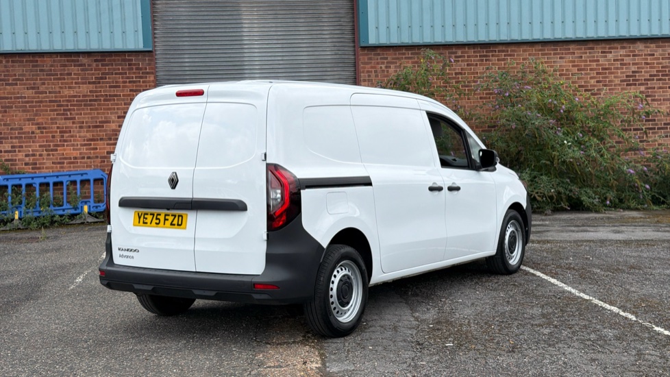 Renault Kangoo L2 Diesel LL21 Blue dCi 95 Advance [Safety] Van - Image 10