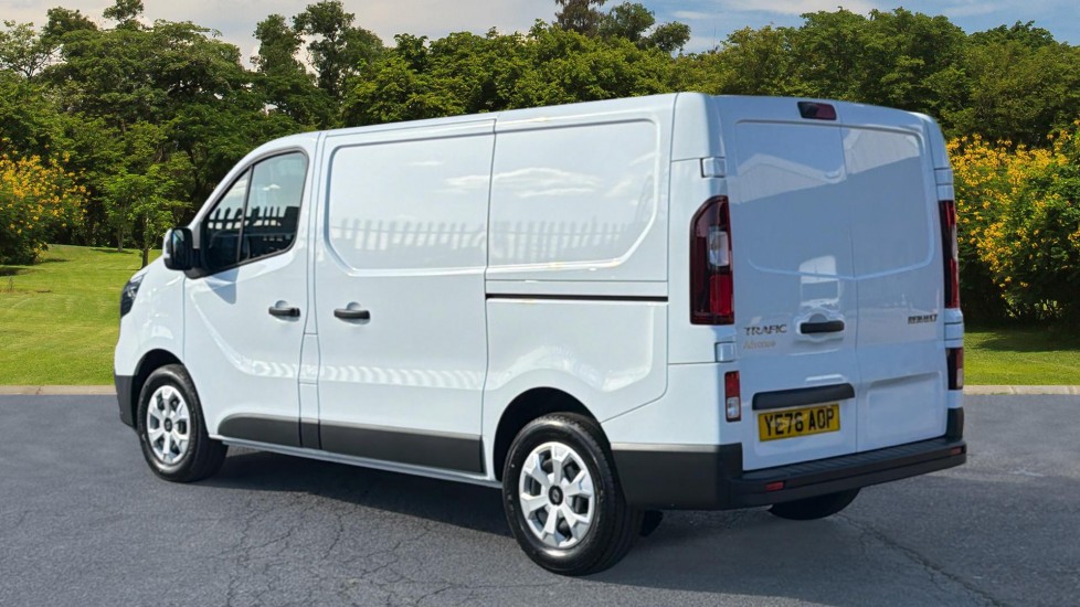 Renault Trafic Swb Diesel SL30 Blue dCi 130 Advance [Safety] Van - Image 2