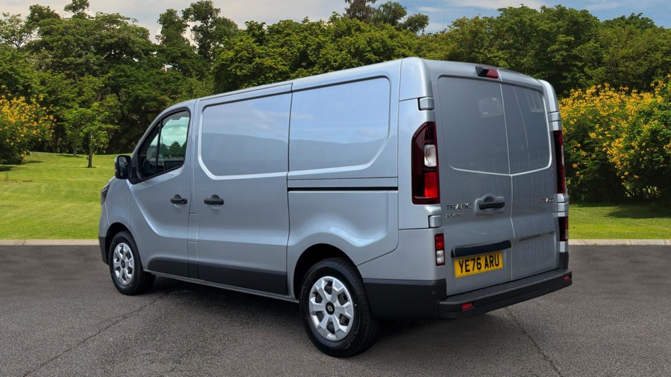 Renault Trafic Swb Diesel SL30 Blue dCi 130 Advance [Safety] Van - Image 2