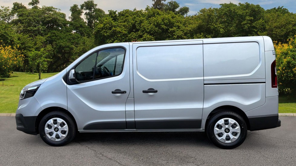 Renault Trafic Swb Diesel SL30 Blue dCi 130 Advance [Safety] Van - Image 4