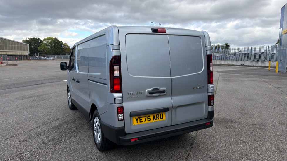 Renault Trafic Swb Diesel SL30 Blue dCi 130 Advance [Safety] Van - Image 29
