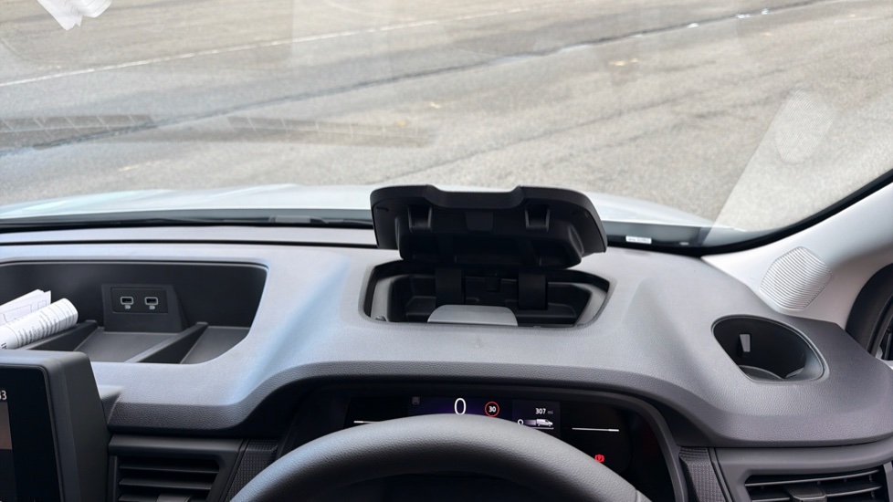 Renault Trafic Swb Diesel SL30 Blue dCi 130 Advance [Safety] Van - Image 38
