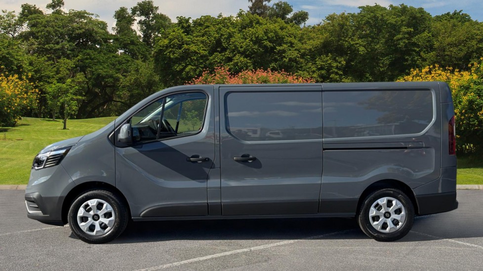 Renault Trafic Lwb Diesel LL30 Blue dCi 130 Advance [Safety] Van - Image 4