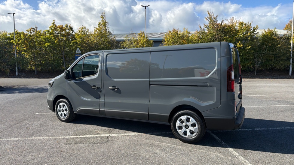 Renault Trafic Lwb Diesel LL30 Blue dCi 130 Advance [Safety] Van - Image 23