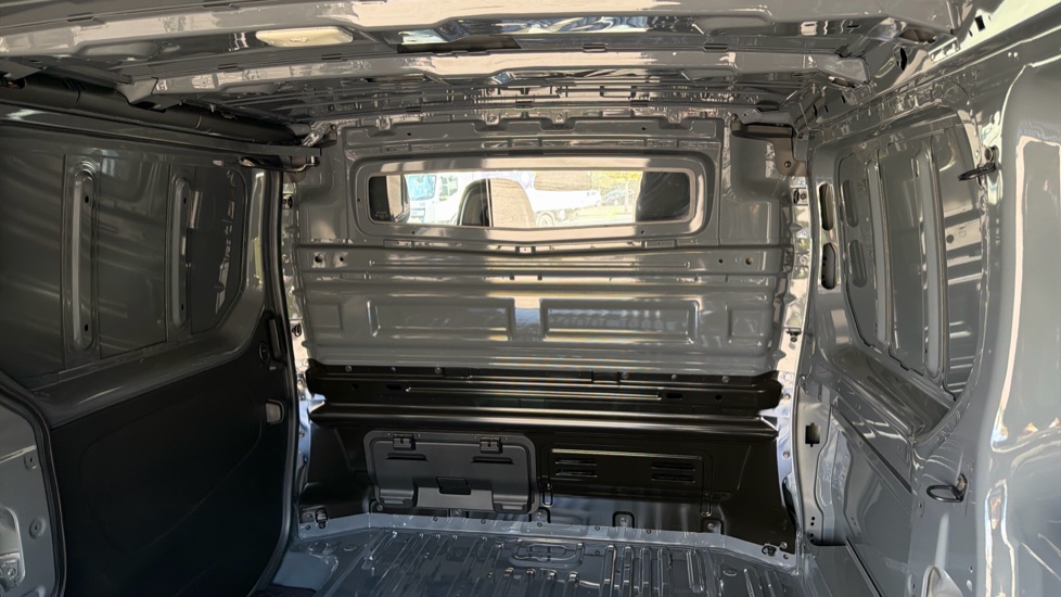 Renault Trafic Lwb Diesel LL30 Blue dCi 130 Advance [Safety] Van - Image 24