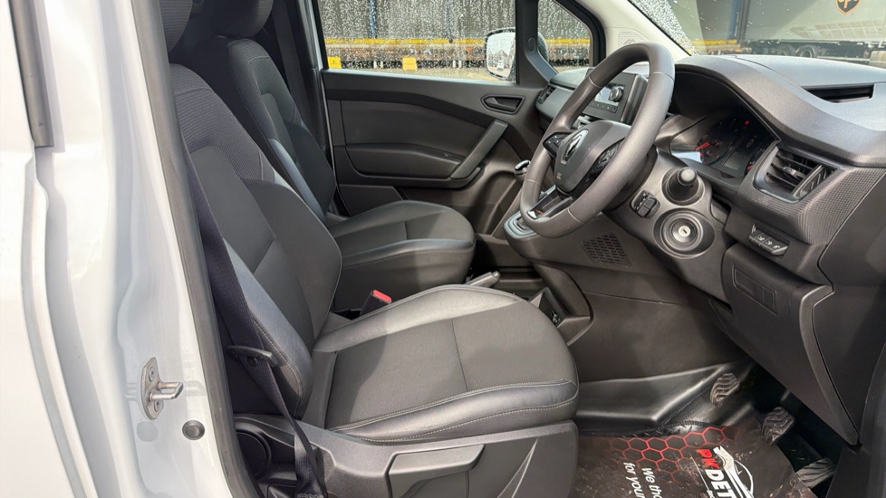 Renault Kangoo L1 Diesel ML19 Blue dCi 95 Start Van - Image 6